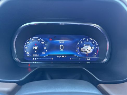 Used 2024 Chevrolet Suburban High Country w/ Max Trailering Package AWD/4WD image 28