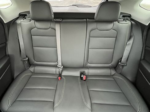 Certified 2024 Chevrolet Trax ACTIV w/ Sunroof Package image 18