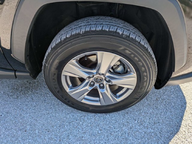Used 2023 Toyota RAV4 XLE AWD/4WD image 10