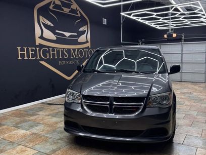 Used 2016 Dodge Grand Caravan SE