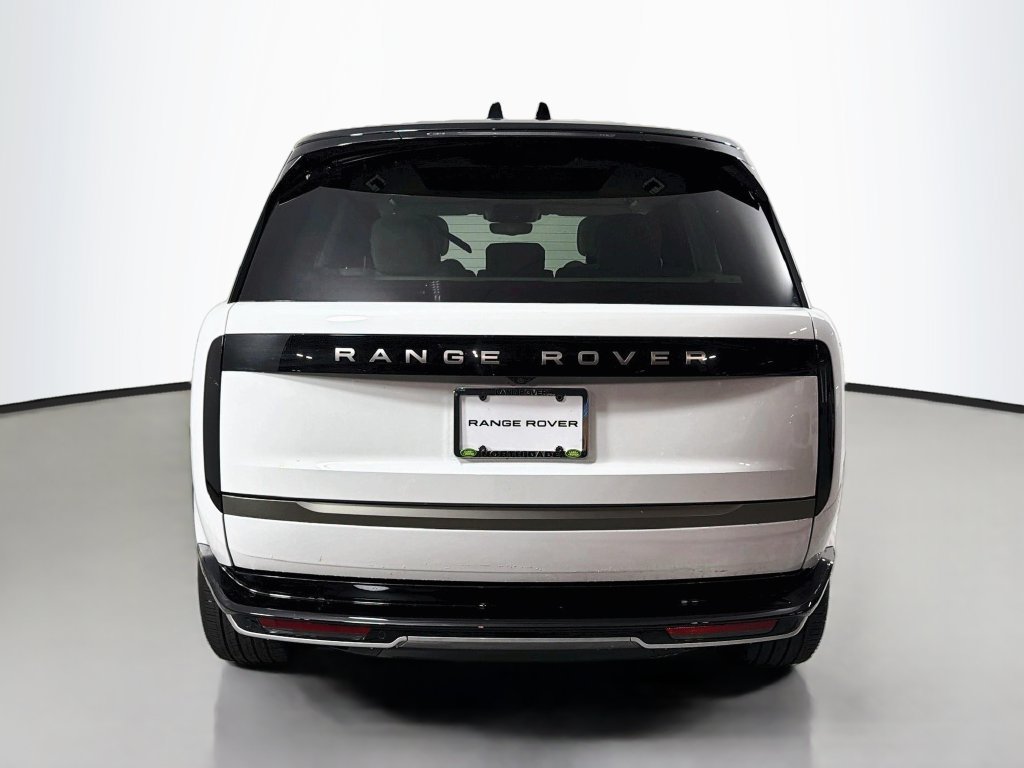 New 2027 Land Rover Range Rover Long Wheelbase SE AWD/4WD image 6