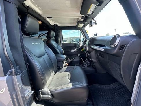 Used 2017 Jeep Wrangler Rubicon image 29