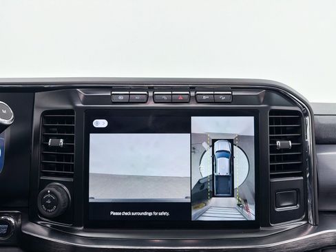 Used 2023 Ford F250 Lariat w/ Lariat Ultimate Package image 7