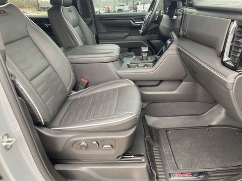 Used 2024 GMC Sierra 1500 AT4X image 28