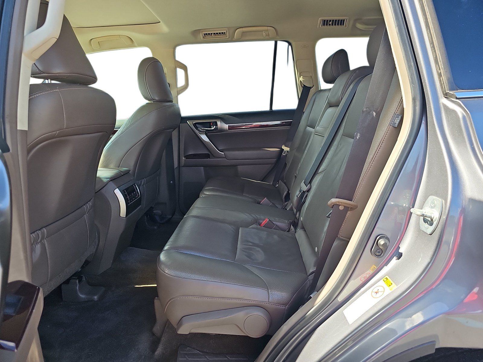 Used 2015 Lexus GX 460 w/ Premium Package AWD/4WD image 11