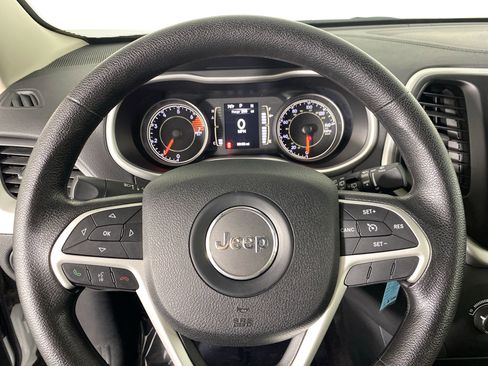 Used 2016 Jeep Cherokee Sport AWD/4WD image 18