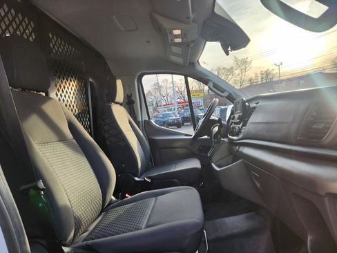 Used 2024 Ford Transit 250 Low Roof w/ Exterior Upgrade Package image 13