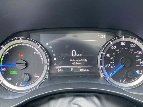 Certified 2025 Toyota Highlander XLE image 14