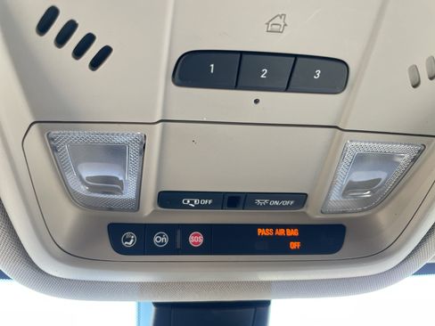 Certified 2019 GMC Acadia Denali FWD image 27
