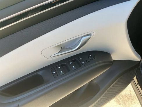 Certified 2024 Hyundai Tucson SEL FWD image 16