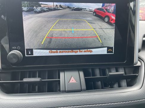 Used 2023 Toyota RAV4 XLE w/ Convenience Package AWD/4WD image 20