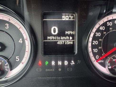 Used 2018 RAM 2500 Tradesman w/ Chrome Appearance Group image 14