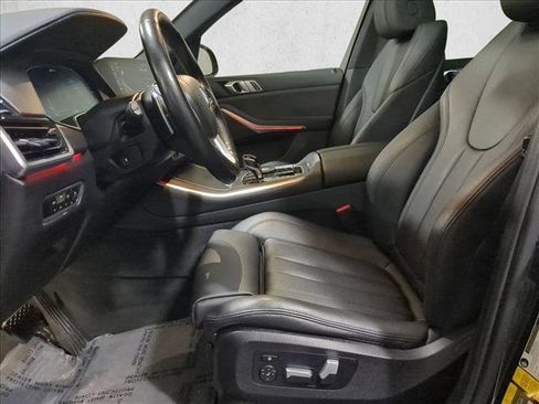 Used 2022 BMW X5 xDrive45e image 17