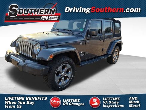 Used 2016 Jeep Wrangler Unlimited Sahara w/ Connectivity Group AWD/4WD image 1