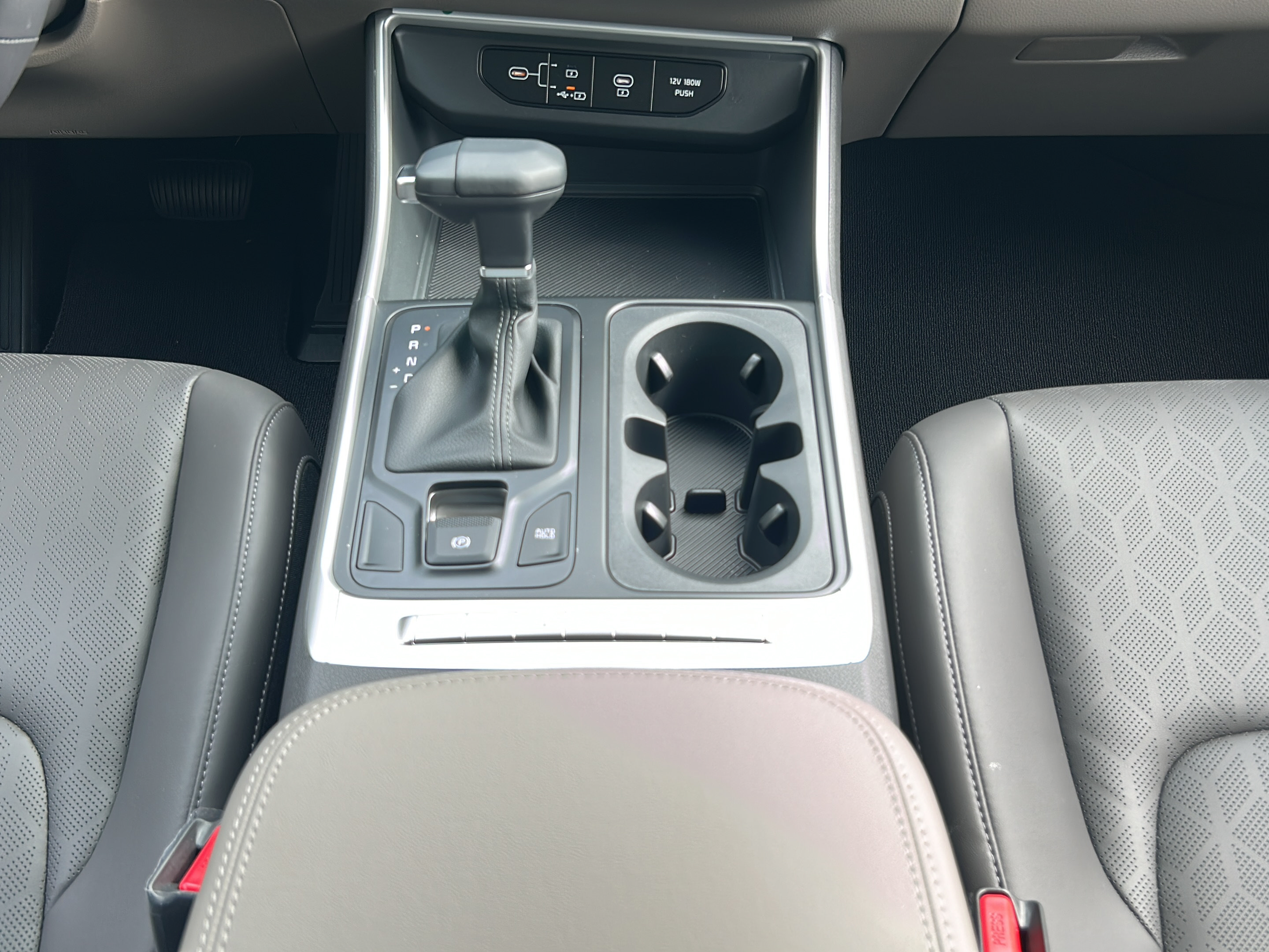New 2027 Kia Carnival FWD image 20