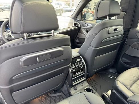 New 2026 BMW X7 xDrive40i w/ Executive Package image 34