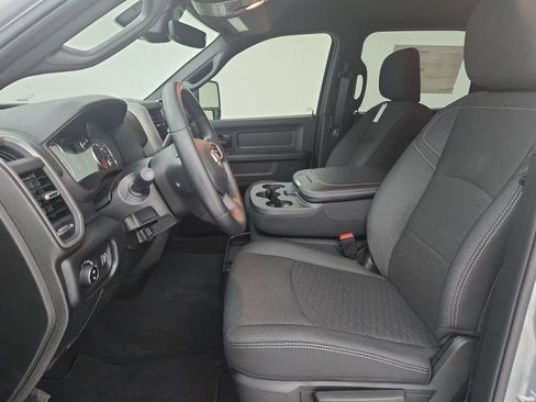 New 2026 RAM 2500 Tradesman AWD/4WD image 19