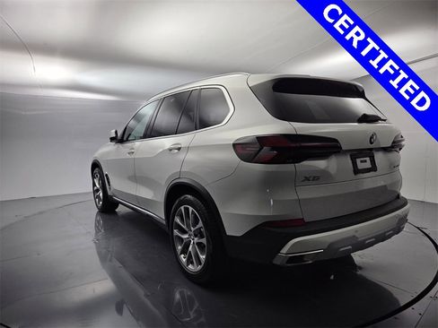 Certified 2024 BMW X5 sDrive40i w/ Premium Package image 8