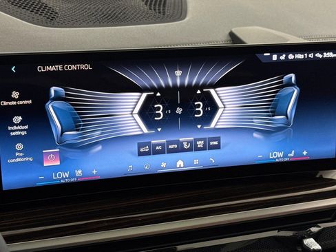 New 2026 BMW X5 sDrive40i w/ M Sport Package image 25