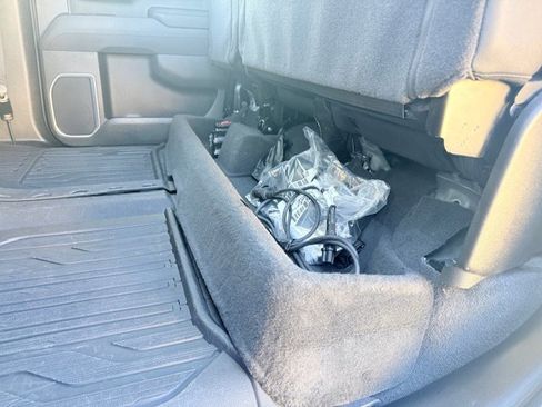 Used 2025 GMC Sierra 1500 SLT w/ SLT Premium Plus Package image 16