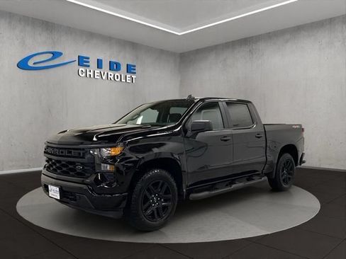 New 2026 Chevrolet Silverado 1500 Custom w/ Turbomax Blackout Package AWD/4WD image 7