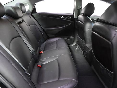 Used 2012 Hyundai Sonata Limited FWD image 18