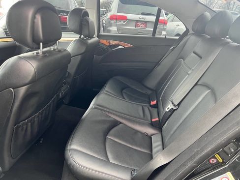 Used 2008 Mercedes-Benz E 350 Sedan image 14