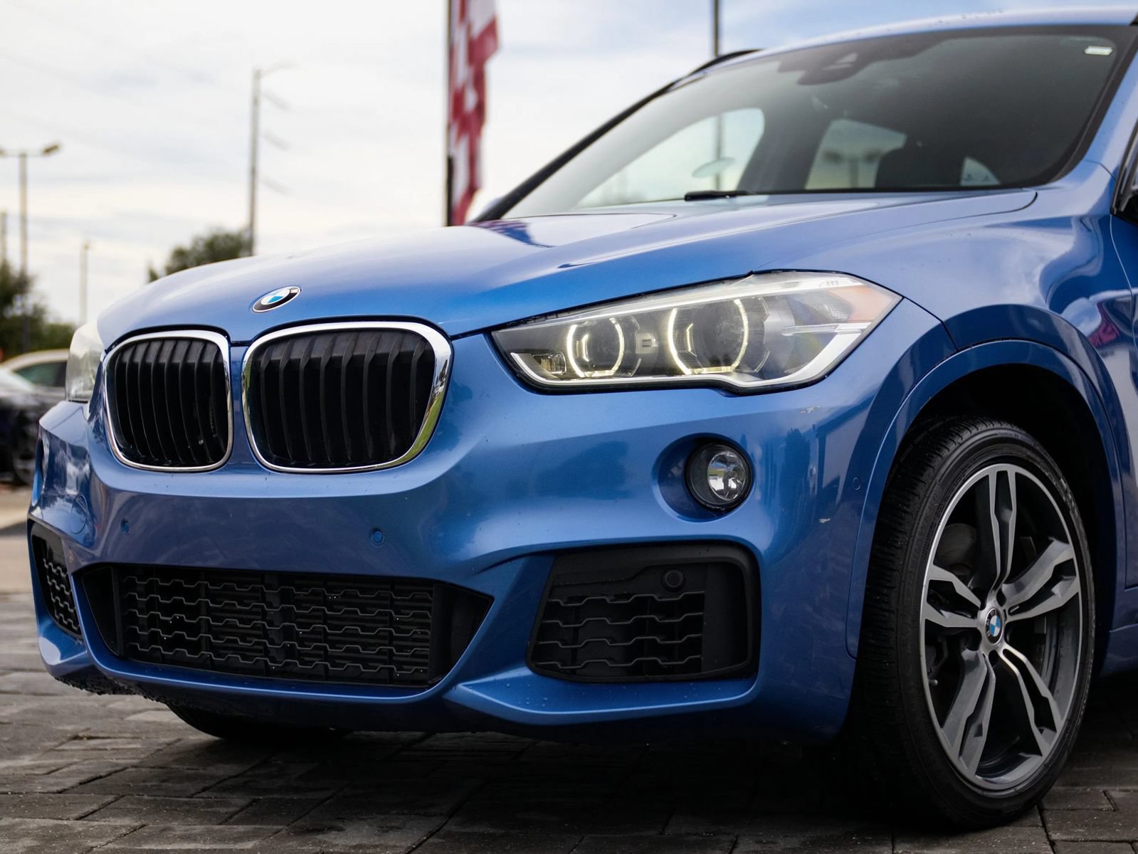 Used 2017 BMW X1 xDrive28i AWD/4WD image 8