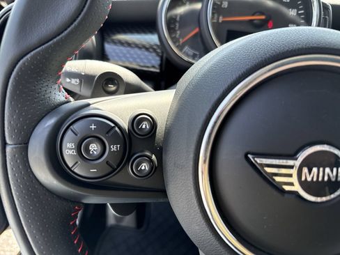 Used 2019 MINI Cooper S FWD image 21