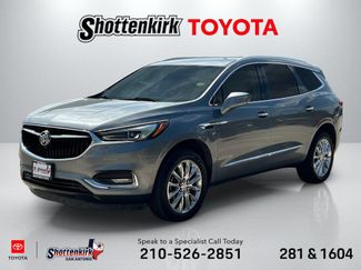 Used 2020 Buick Enclave Essence w/ Sound and Sites Package FWD video 1
