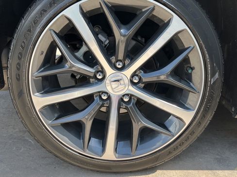 Used 2024 Honda Civic Touring image 27