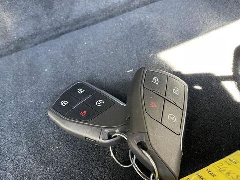 Used 2026 Chevrolet Equinox LT w/ Midnight Edition image 32