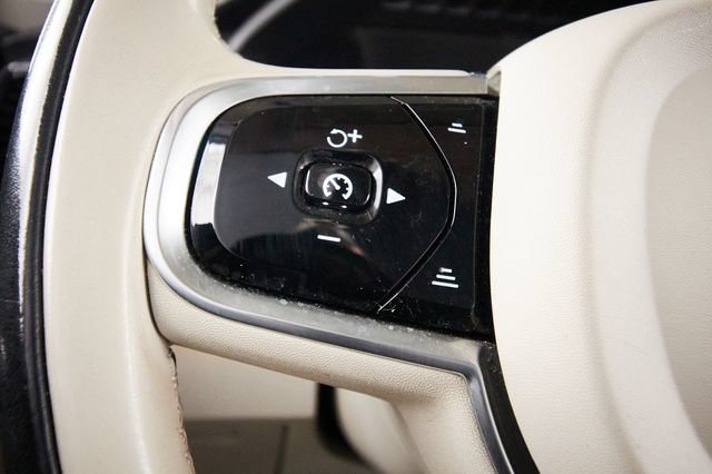 Used 2021 Volvo XC90 T6 Inscription w/ Protection Package Premier AWD/4WD image 18