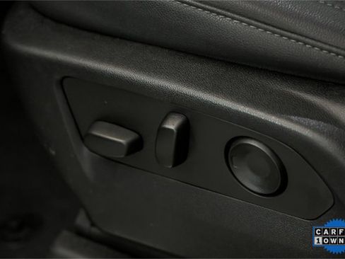 Used 2025 Chevrolet Silverado 1500 LTZ image 14