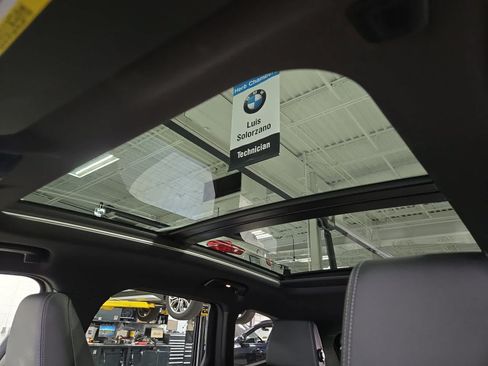 Used 2025 BMW X1 xDrive28i w/ Convenience Package AWD/4WD image 32