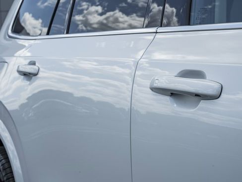 New 2026 Volvo XC90 B6 Ultra image 15