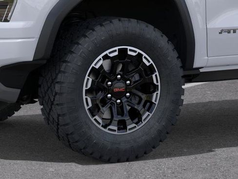 New 2026 GMC Canyon AT4 w/ Technology Plus Package AWD/4WD image 35