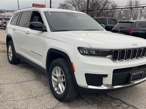 Used 2023 Jeep Grand Cherokee L Laredo image 7