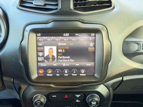 Used 2021 Jeep Renegade Latitude AWD/4WD image 53