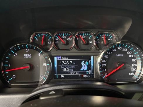 Used 2018 GMC Sierra 1500 SLE w/ SLE Value Package AWD/4WD image 19