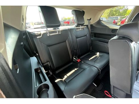 Used 2021 Volkswagen Atlas SE image 28