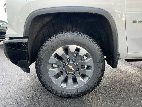 New 2026 Chevrolet Silverado 2500 Custom w/ Custom Value Package image 6