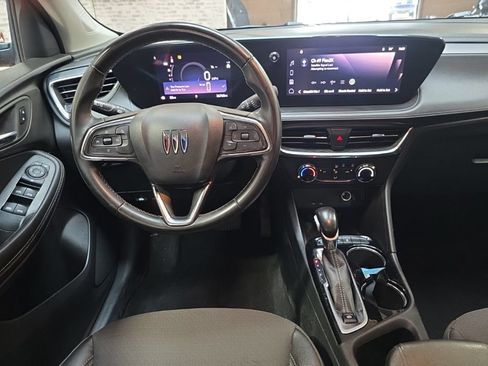Used 2024 Buick Encore GX Preferred FWD image 9