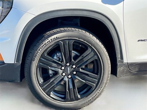 Used 2024 GMC Acadia Elevation w/ Black Edition image 34