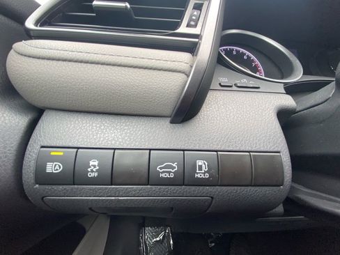 Used 2023 Toyota Camry LE image 18