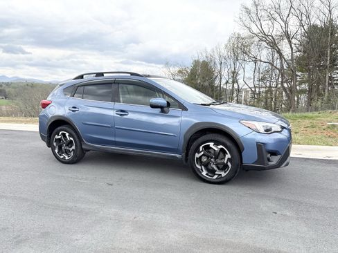 Used 2022 Subaru Crosstrek 2.5i Limited w/ Moonroof Package 2 image 7