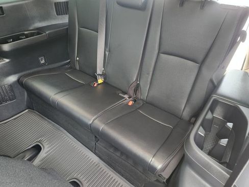 Used 2025 Toyota Grand Highlander FWD image 32