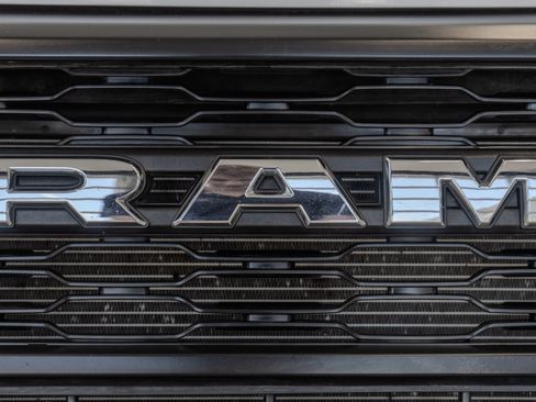 Used 2025 RAM ProMaster 2500 w/ Convenience Group FWD image 5