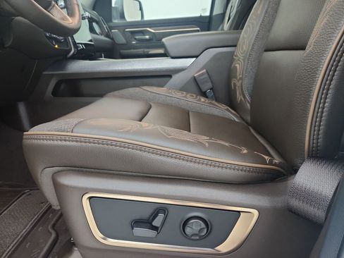New 2026 RAM 1500 Limited AWD/4WD image 19