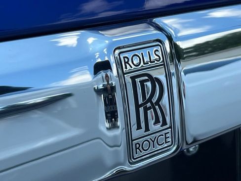Certified 2014 Rolls-Royce Wraith RWD image 22
